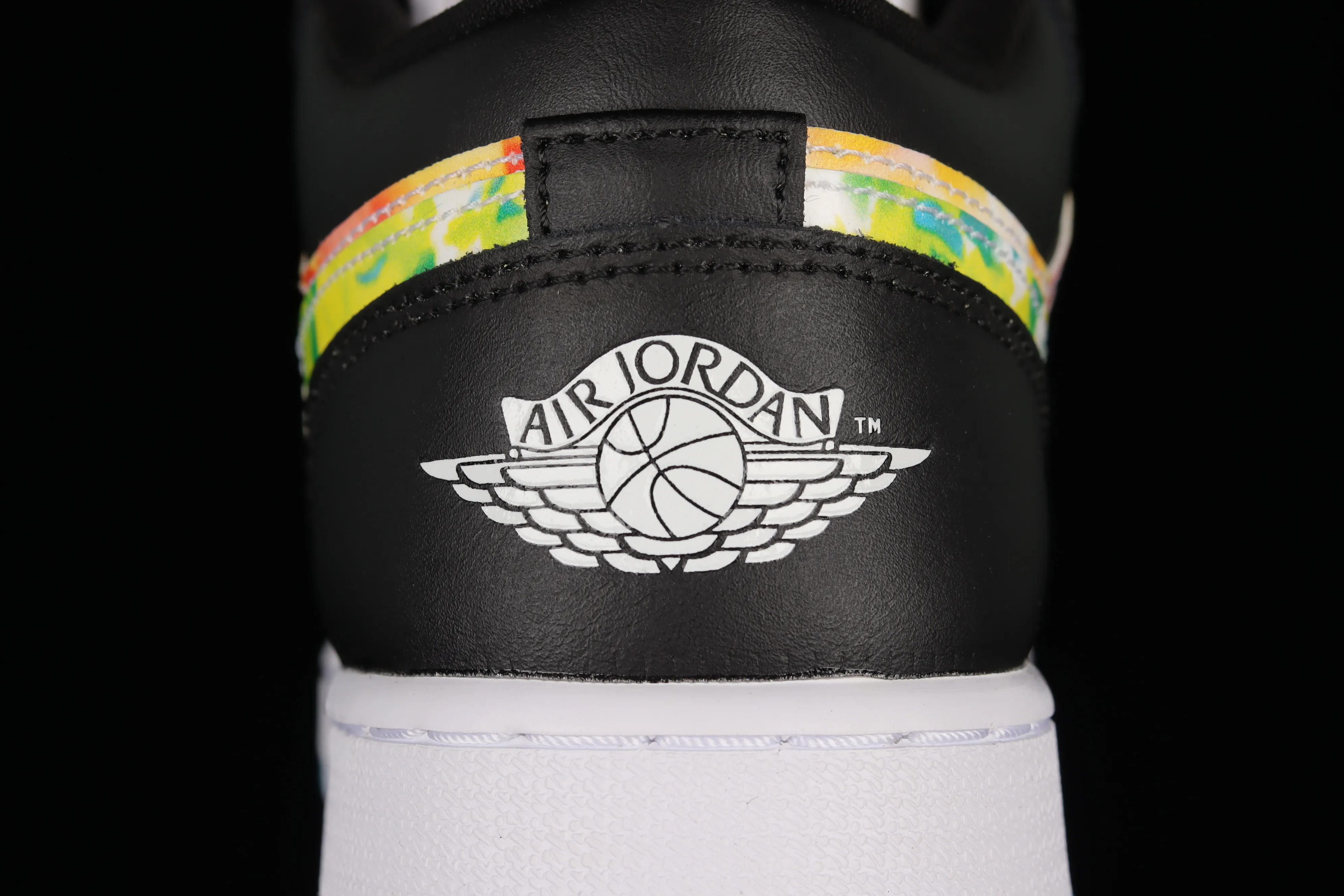 All categories Air Jordan Jordan series basketball shoes Air Jordan 1 Low Z version Air Jordan 1 Low AJ1 Joe 1 black orange green sports culture basketball shoes DJ6252-038